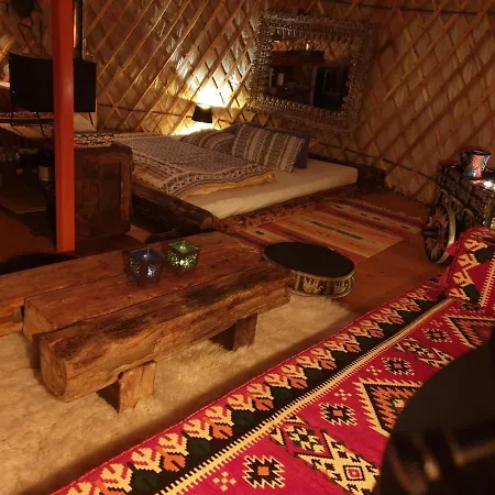 Individuelle Jurte In Der Sachsischen Schweiz Luxury tent